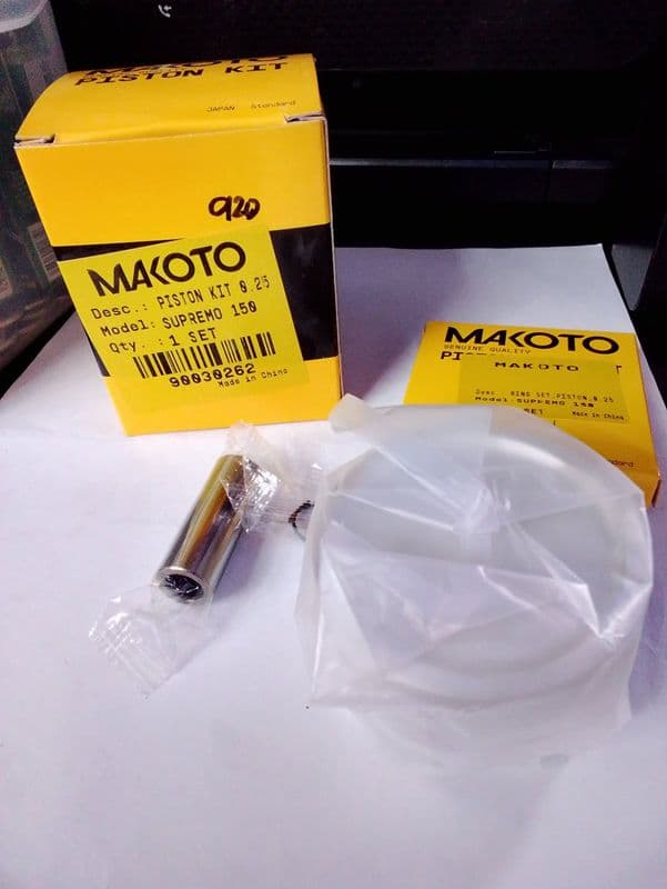 PISTON KIT 0.25 1SET