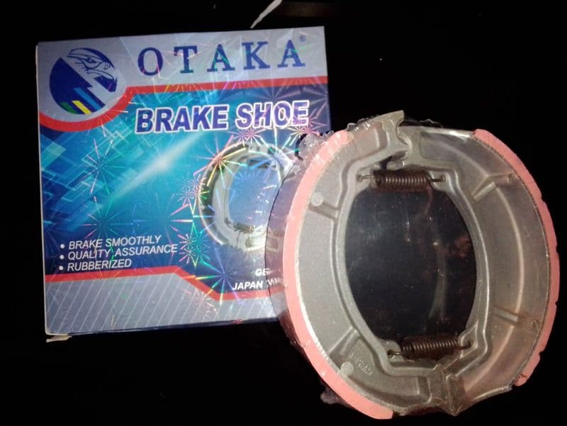 BRAKE SHOE